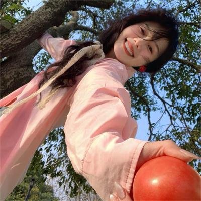 名媛教母，拉太子下神坛